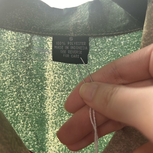 NWOT Mens Anime Samurai Button-Up Shirt S Fits Men’s M​​ - Picture 5 of 6